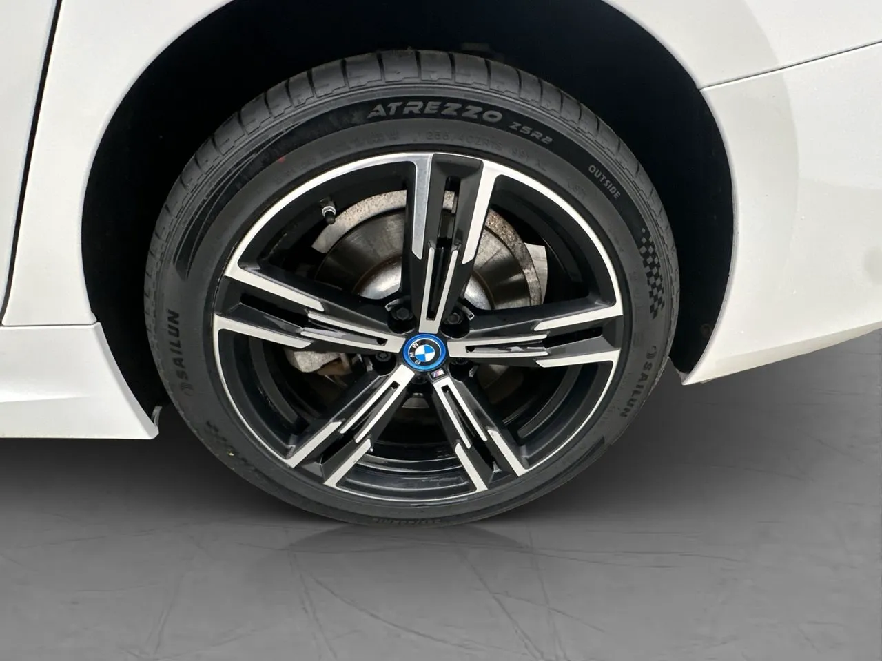 Vehicle image 31