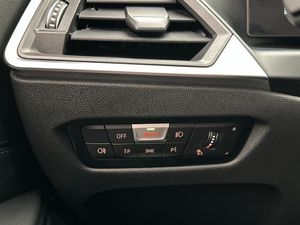 BMW 330 bild 29