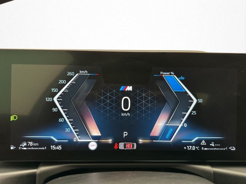 BMW 330 bild 16