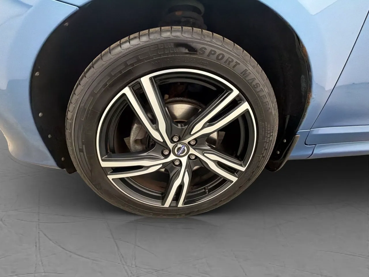 Vehicle image 31