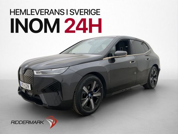 BMW iX xDrive40 Sport Line Pano Drag DA+ PA+ Laser Sky Värme - 2022
