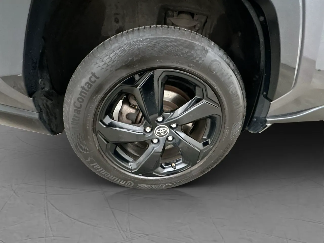 Vehicle image 33