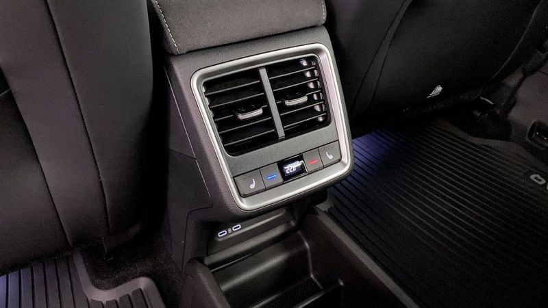 Skoda Enyaq bild 16
