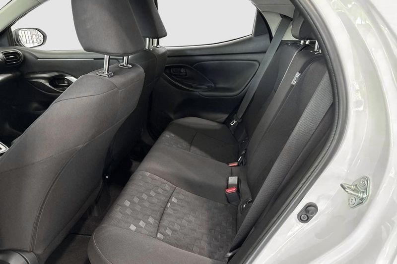 Toyota Yaris bild 8