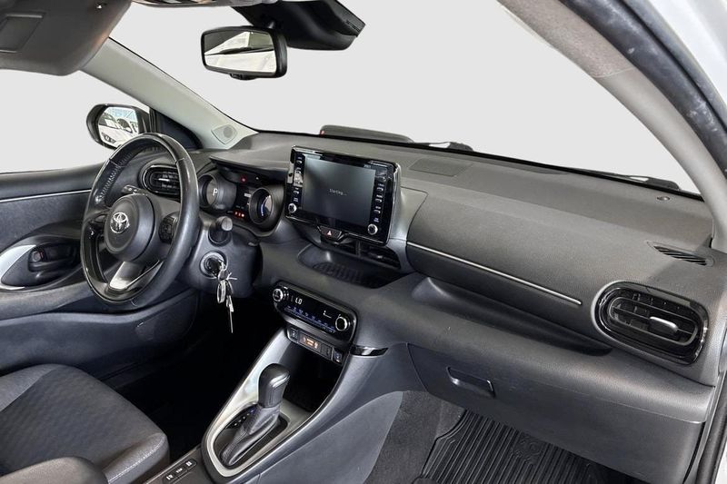 Toyota Yaris bild 8