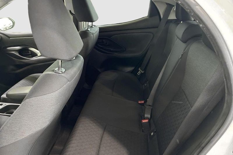 Toyota Yaris bild 9