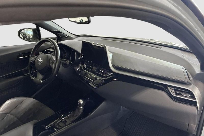 Toyota C-HR bild 8