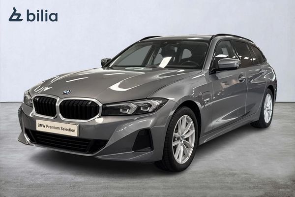 BMW 330 e Touring | Drag | Backkamera | Stolar m minne - 2023