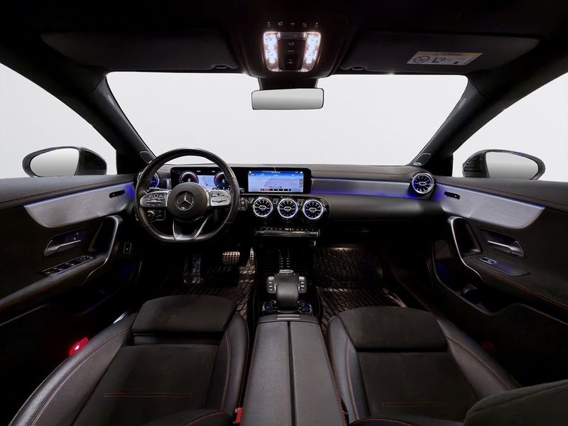 Mercedes CLA200 bild 9
