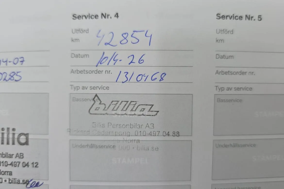 Vehicle image 20