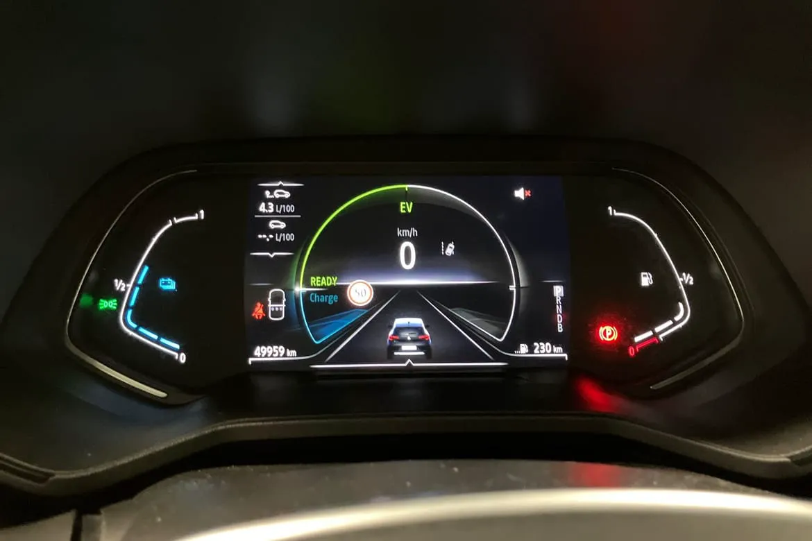 Vehicle image 15