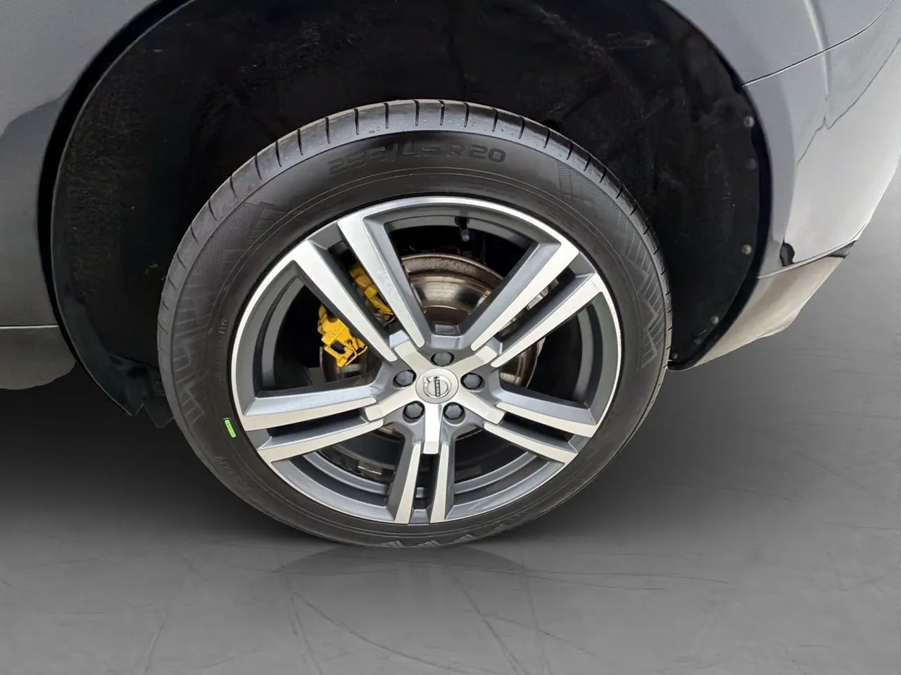 Vehicle image 36