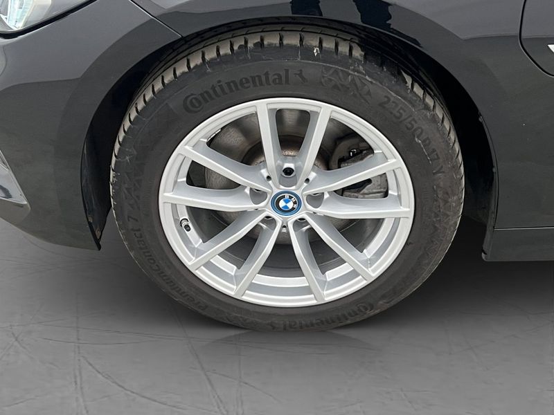 BMW 330 bild 32