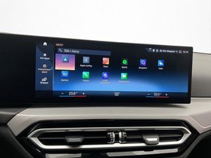 BMW 330 bild 15