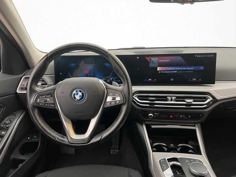 BMW 330 bild 10