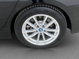 BMW 330 bild 33