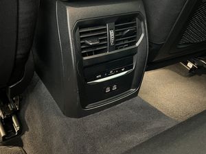 BMW 330 bild 25