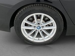 BMW 330 bild 34