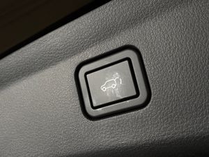 Mazda CX-6e bild 8