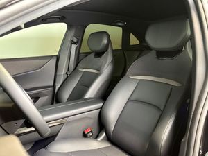 Mazda CX-6e bild 12
