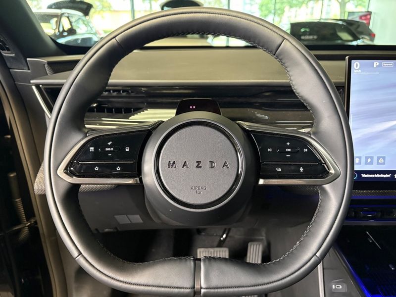 Mazda CX-6e bild 22
