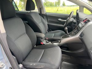 Toyota Auris bild 11