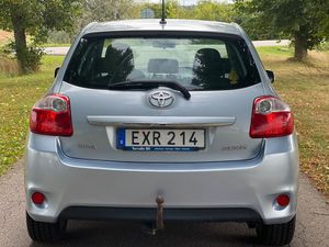 Toyota Auris bild 7