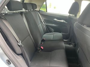 Toyota Auris bild 12