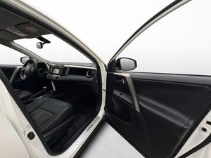 Toyota RAV4 bild 24