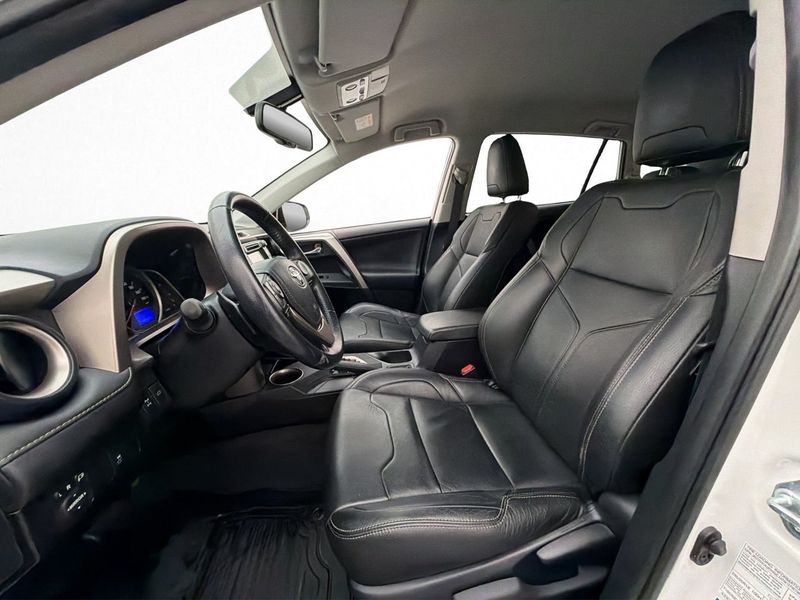 Toyota RAV4 bild 13