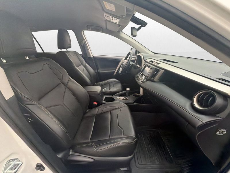 Toyota RAV4 bild 25