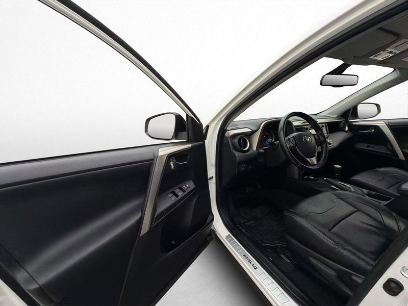 Toyota RAV4 bild 12