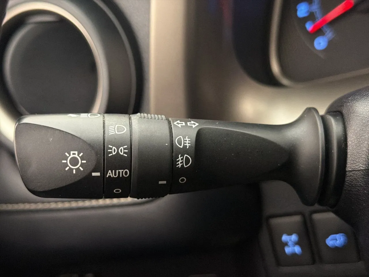 Vehicle image 33