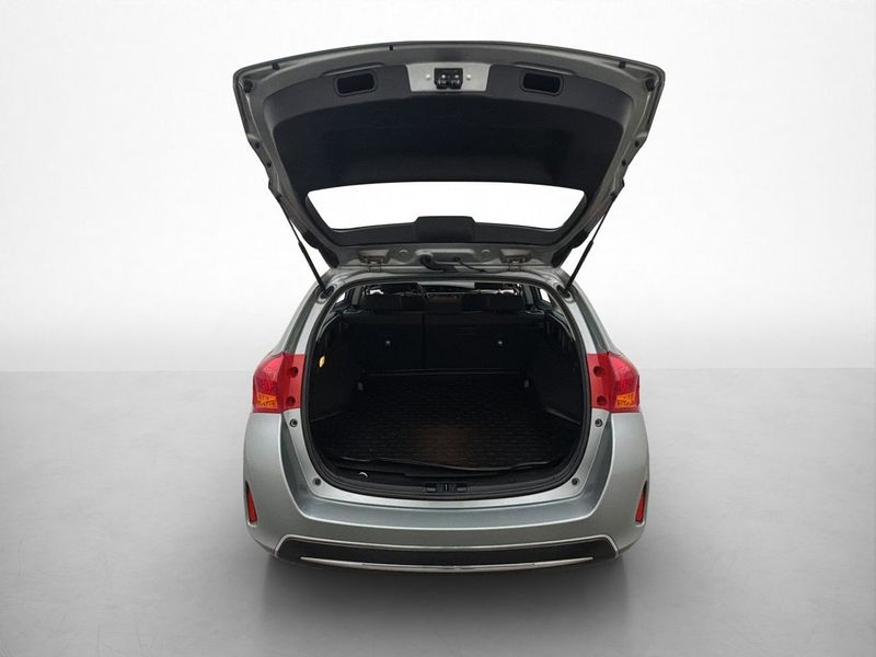 Toyota Auris bild 26