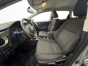 Toyota Auris bild 11