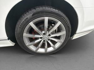 Volkswagen Passat bild 31