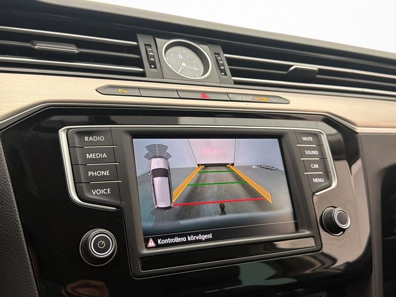 Volkswagen Passat bild 20