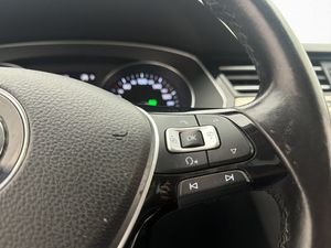 Volkswagen Passat bild 18