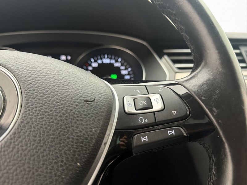 Volkswagen Passat bild 18