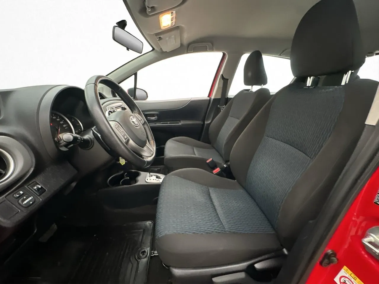 Vehicle image 20
