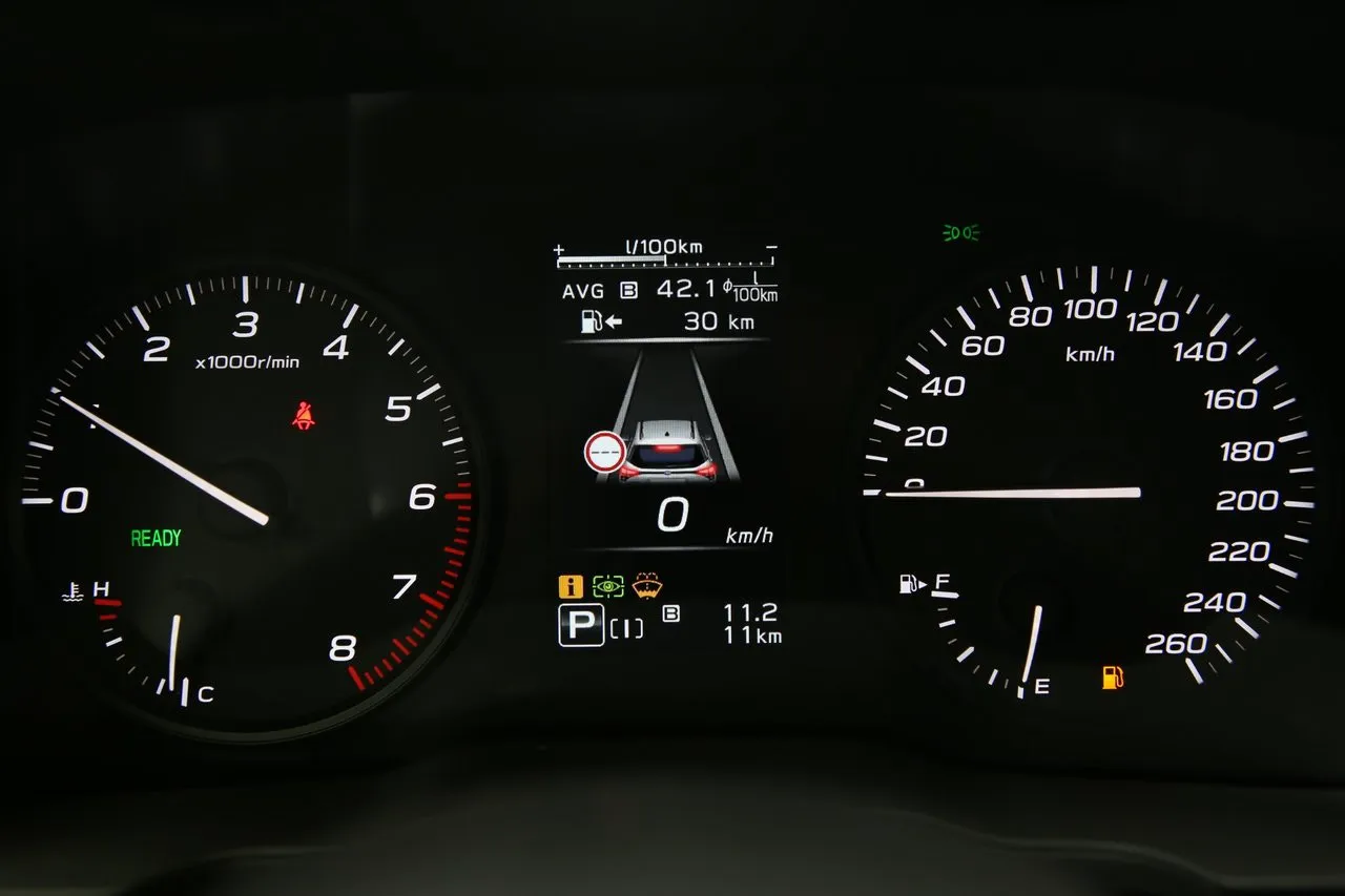 Vehicle image 21