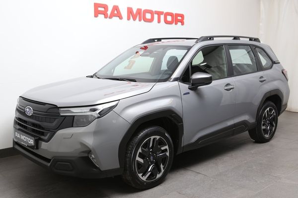 Subaru Forester 2.0i e-Boxer Adventure Dragkrok & Vinterhjul ingår - 2025