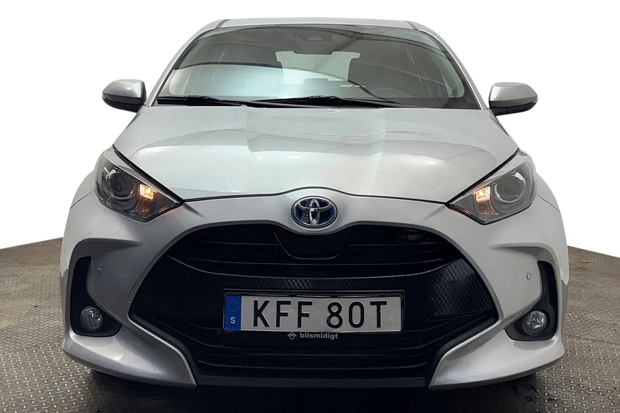 Vehicle image 2