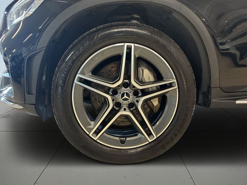 Mercedes GLC300 bild 14