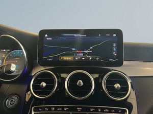 Mercedes GLC300 bild 11