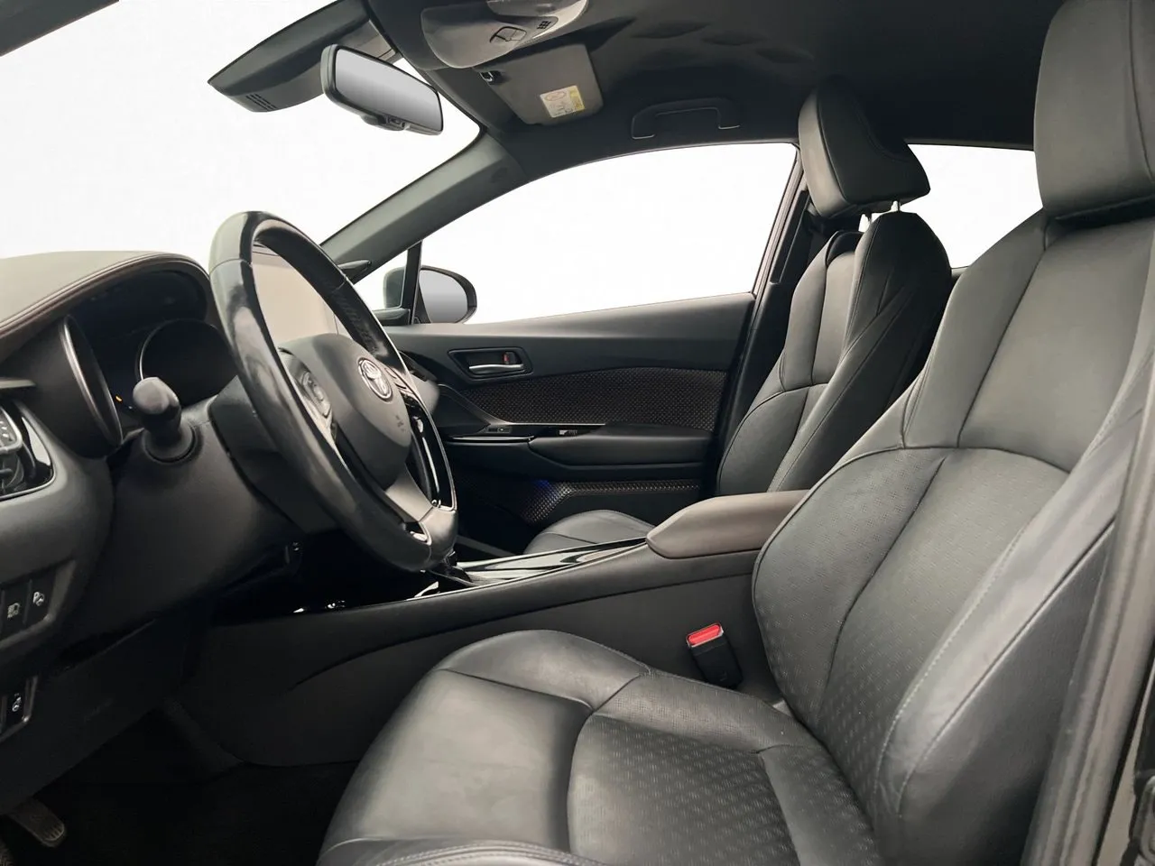 Vehicle image 20