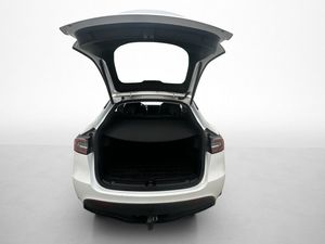 Tesla Model Y bild 29
