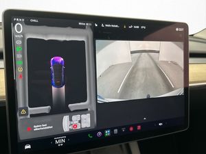 Tesla Model Y bild 18
