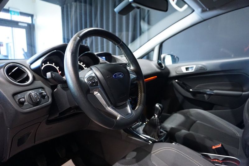 Ford Fiesta bild 10