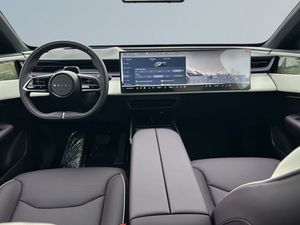 Mazda CX-6e bild 8